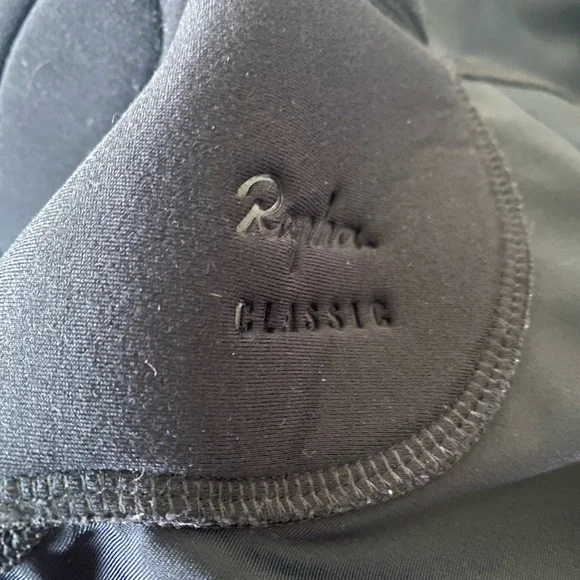 Two pairs of Rapha Core Cargo Cycling Shorts - Picture 6 of 6